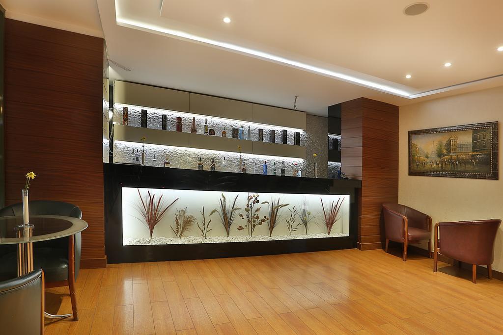 Grand Madrid Hotel อิสตันบูล ภายนอก รูปภาพ