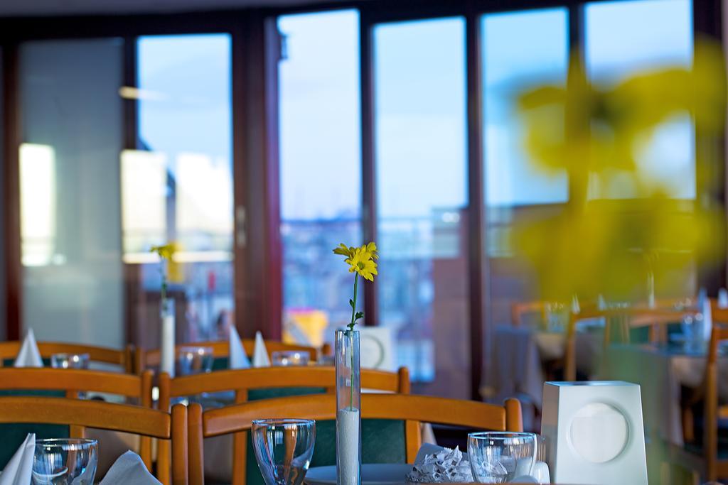 Grand Madrid Hotel อิสตันบูล ภายนอก รูปภาพ