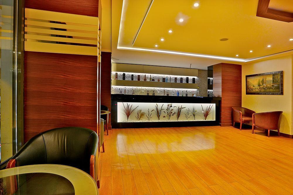 Grand Madrid Hotel อิสตันบูล ภายนอก รูปภาพ