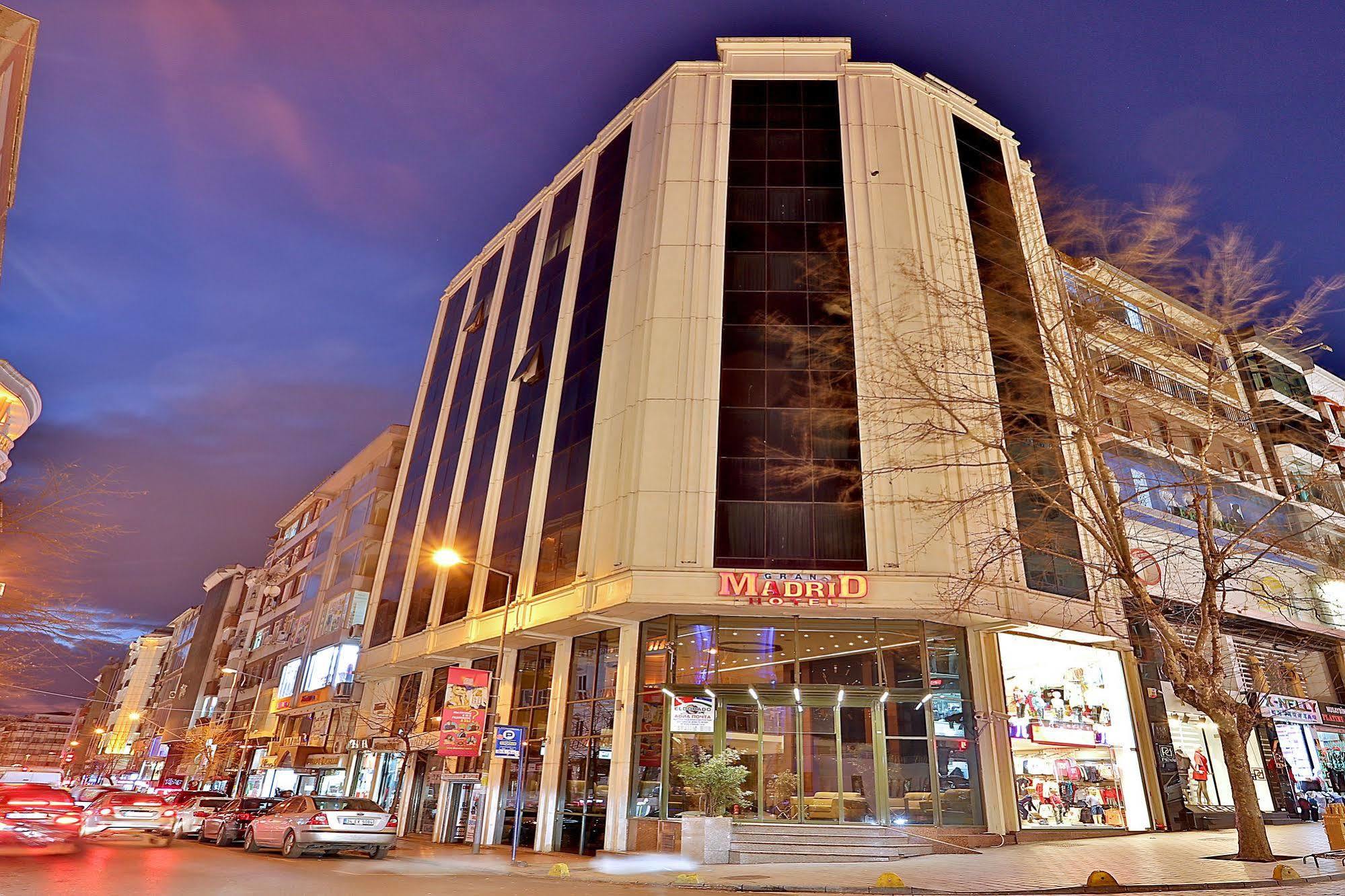 Grand Madrid Hotel อิสตันบูล ภายนอก รูปภาพ